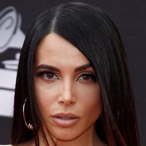 mitz chesca height|Chesca Singer Biography, Wiki, Husband, Height, Age.